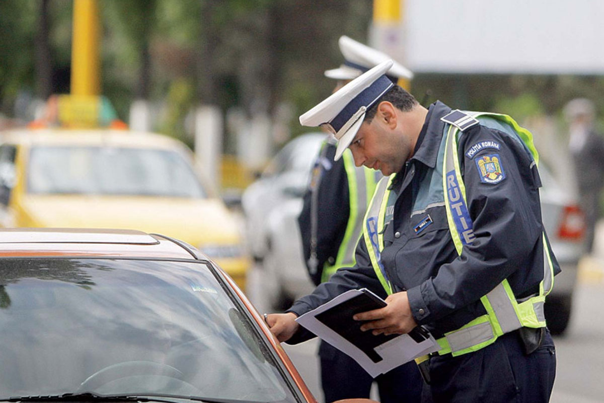 Permis suspendat pentru datornici, angajați mai puțini în primării: Guvernul apasă pedala reformei administrative